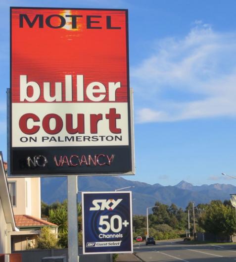 Buller Court On Palmerston - Tourism Bookings NZ 4