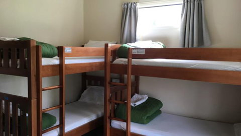Lakefront Lodge Backpackers - Tourism Bookings NZ 11