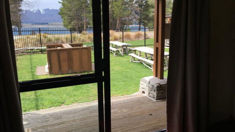 Lakefront Lodge Backpackers - Tourism Bookings NZ 13