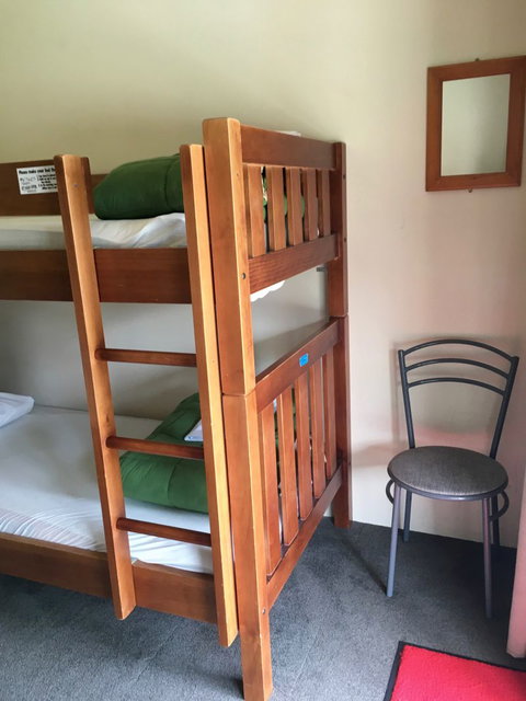 Lakefront Lodge Backpackers - Tourism Bookings NZ 15