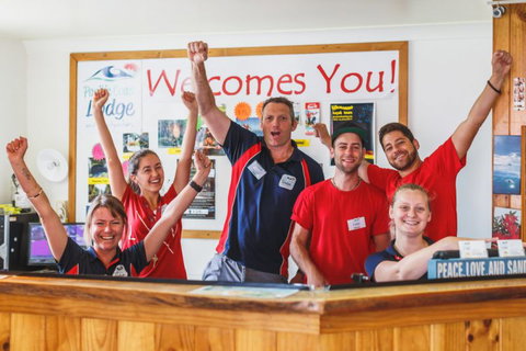 Pacific Coast Lodge And Backpackers - Tourism Bookings NZ 0