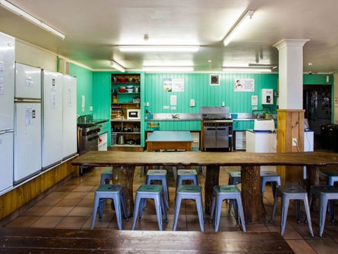 Pacific Coast Lodge And Backpackers - Tourism Bookings NZ 13