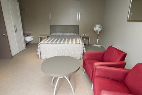 Aspen Manor Motel - Tourism Bookings NZ 1