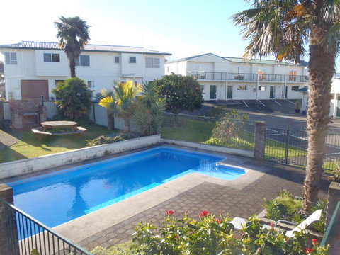 Cottage Park Thermal Motel - Tourism Bookings NZ 1