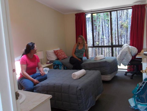 YHA New Plymouth - Tourism Bookings NZ 1