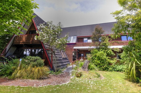 Haka Lodge Christchurch - Tourism Bookings NZ 0