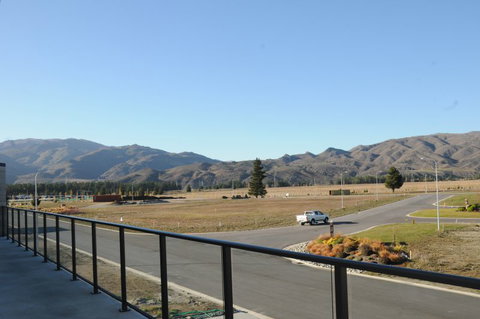 BKNZNZ22 - Tourism Bookings NZ 7