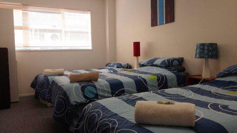 Backpackers Central Hamilton - Tourism Bookings NZ 9