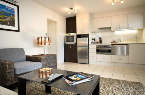 Sea Spray Suites - Heritage Collection Limited - Tourism Bookings NZ 1