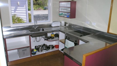 Arthur's Pass YHA, Mountain House Lodge - Tourism Bookings NZ 4