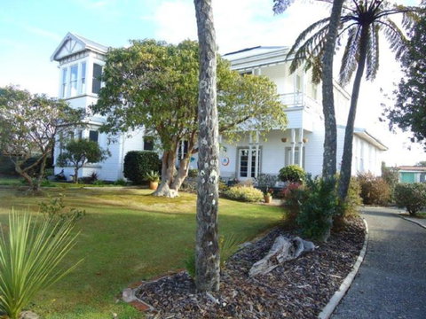 YHA Westport - Tourism Bookings NZ 3