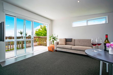 Kohi Beach Bed & Breakfast - Tourism Bookings NZ 10