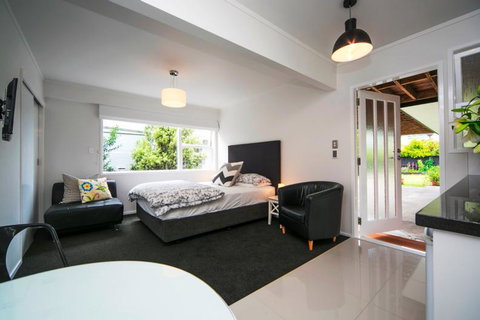 Kohi Beach Bed & Breakfast - Tourism Bookings NZ 17