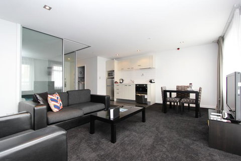 Waldorf Stadium Apartment Hotel - Tourism Bookings NZ 2