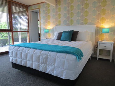 Awa Retreat - Tourism Bookings NZ 8