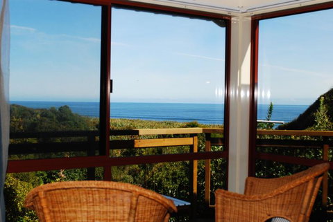 The Rocks Homestay B&B - Tourism Bookings NZ 1