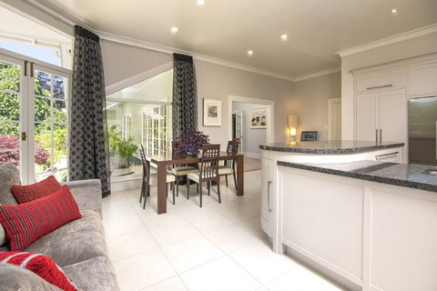 Botanica Bed And Breakfast - Tourism Bookings NZ 3