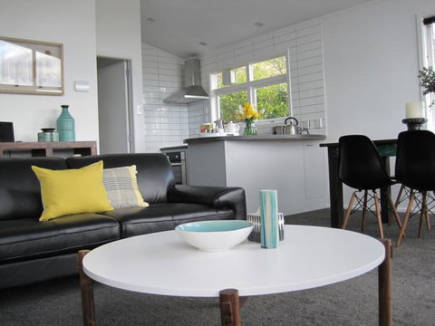 Acorns Wellington Apartment - Tourism Bookings NZ 4