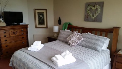 Oamaru House Bed & Breakfast - Tourism Bookings NZ 14