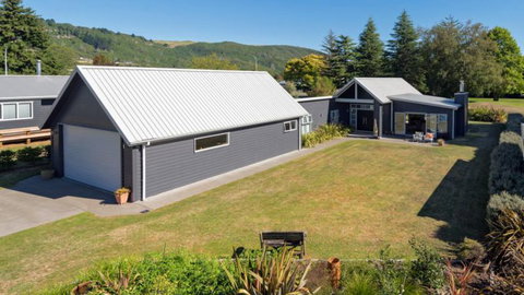 Lupin Lodge Bed & Breakfast - Tourism Bookings NZ 12