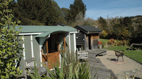 Karamu Valley Lodge - Tourism Bookings NZ 5