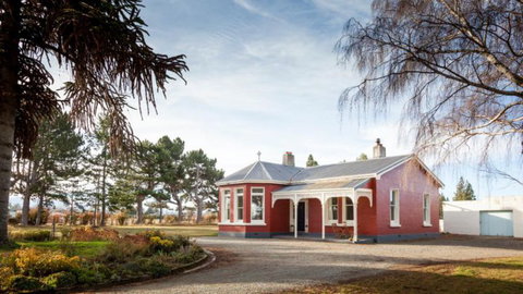 Maniototo Lodge Bed & Breakfast - Tourism Bookings NZ 0