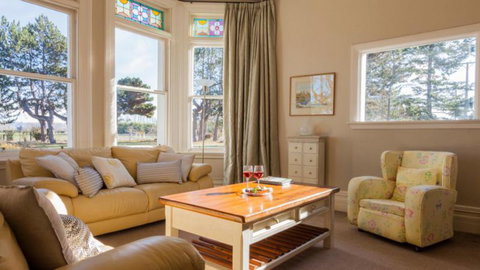 Maniototo Lodge Bed & Breakfast - Tourism Bookings NZ 6