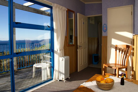 Kaeppeli's - Rawhiti Cottage - Tourism Bookings NZ 2