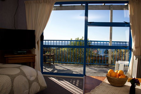 Kaeppeli's - Rawhiti Cottage - Tourism Bookings NZ 3