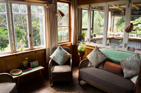 Waiheke Island Guesthouse - Tourism Bookings NZ 1