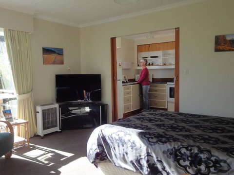 Arapiki Self-Contained Accommodation Units - Tourism Bookings NZ 1