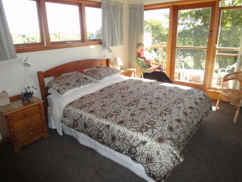 Arapiki Self-Contained Accommodation Units - Tourism Bookings NZ 5