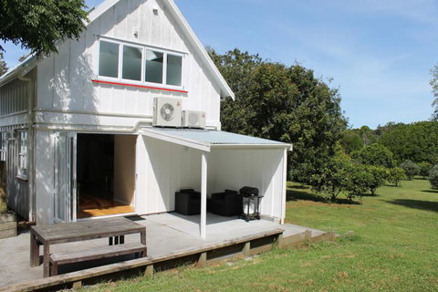 The Barn - 2 Bedroom Apartment - Tourism Bookings NZ 0