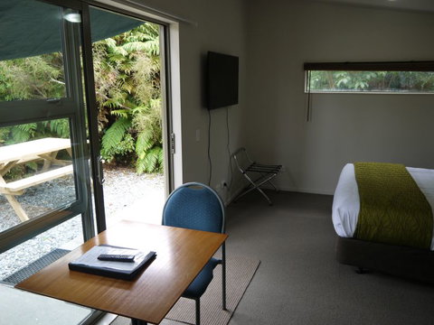 Franz Josef Holiday Rentals - Tourism Bookings NZ 1
