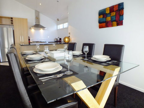 Copper Beech Wanaka - Luxury Apartments - Tourism Bookings NZ 1