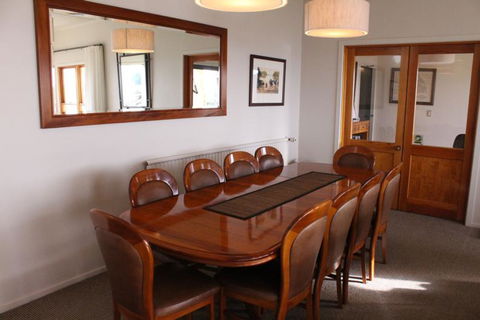 Stewart Island Lodge - Tourism Bookings NZ 1