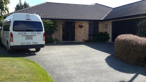 Jade Owl Bed And Breakfast - Tourism Bookings NZ 0