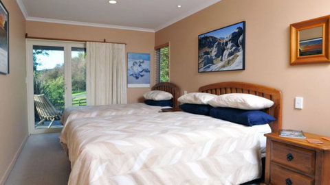 124 On Brunswick Bed And Breakfast - Tourism Bookings NZ 5