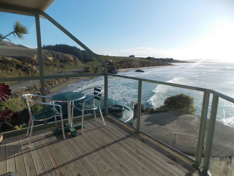 Nugget Lodge - Tourism Bookings NZ 0