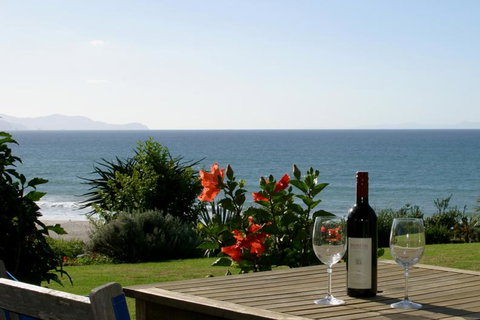  Kuaotunu Bay Lodge - Tourism Bookings NZ 2