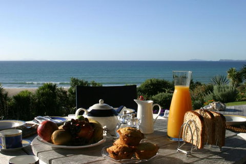  Kuaotunu Bay Lodge - Tourism Bookings NZ 3