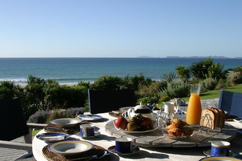  Kuaotunu Bay Lodge - Tourism Bookings NZ 4