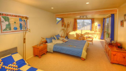 Carneval Ocean View - Tourism Bookings NZ 6