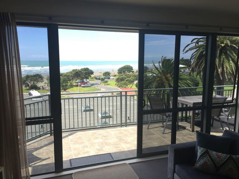 Beachpoint Apartments - Tourism Bookings NZ 4