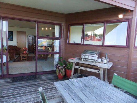 Coastal Heights Apartment And B&B - Tourism Bookings NZ 6