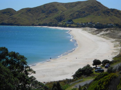 Otama Beach Hideaway - Tourism Bookings NZ 3