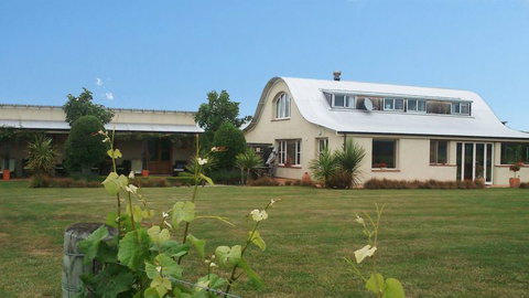 Straw Lodge - Tourism Bookings NZ 0