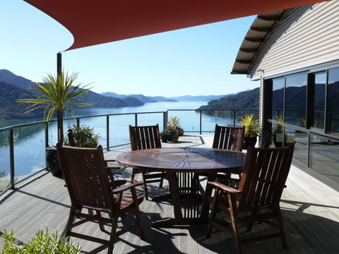 Okiwa Bay Lodge - Tourism Bookings NZ 0