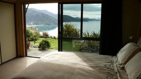 Okiwa Bay Lodge - Tourism Bookings NZ 7