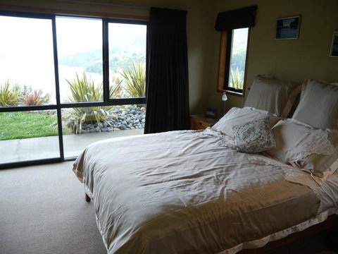 Okiwa Bay Lodge - Tourism Bookings NZ 8